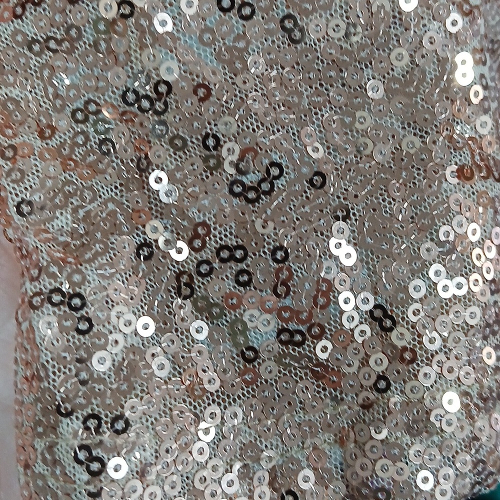 Belongsci Gold Sequin Sparkle Midi Dress Size Small - Picture 9 of 9